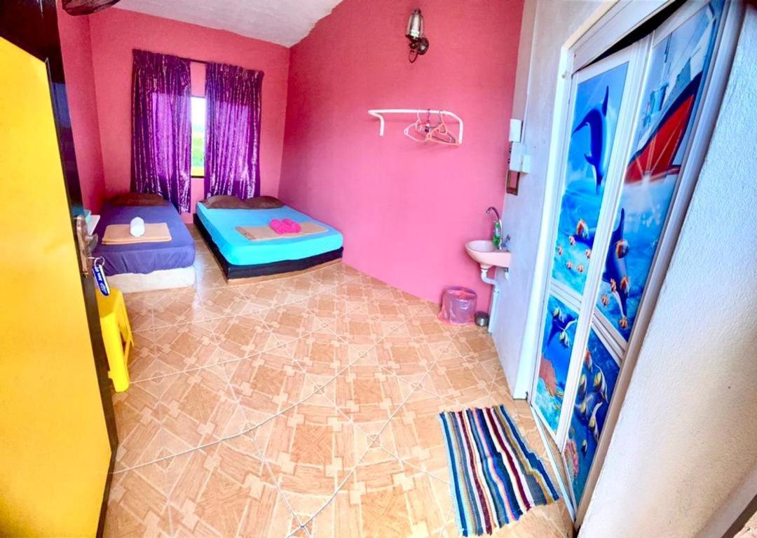 Rumah Hentian Ayah Кампунг-Куала-Бесут Экстерьер фото